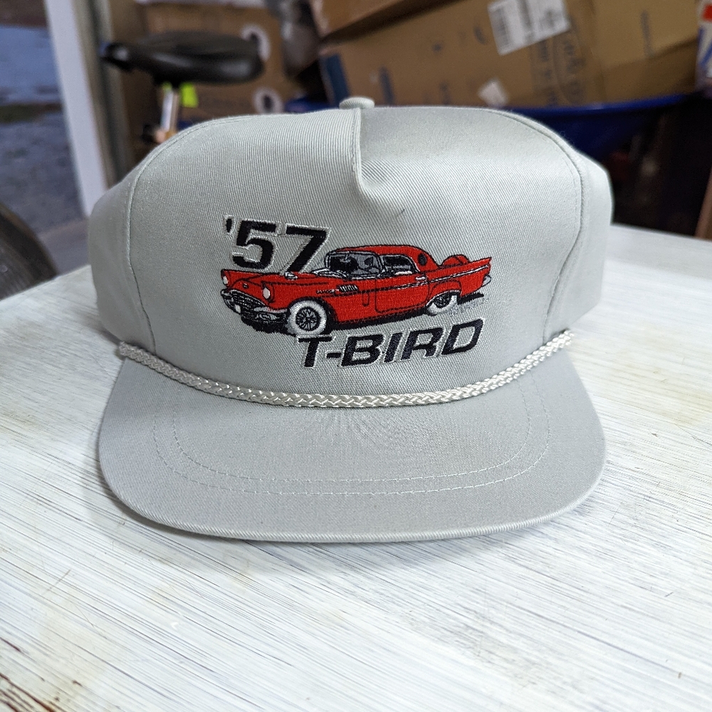 Vintage '57 T Bird Red Car Light Grey Baseball Cap Snapback Hat String men